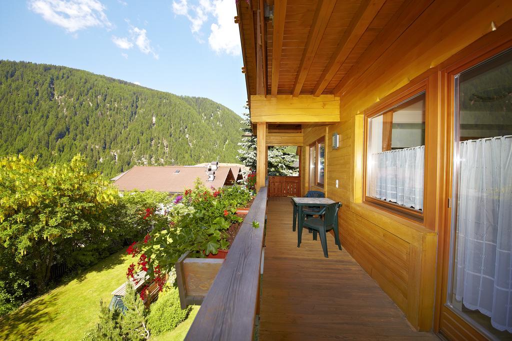 Residence Tauber Valles Eksteriør bilde
